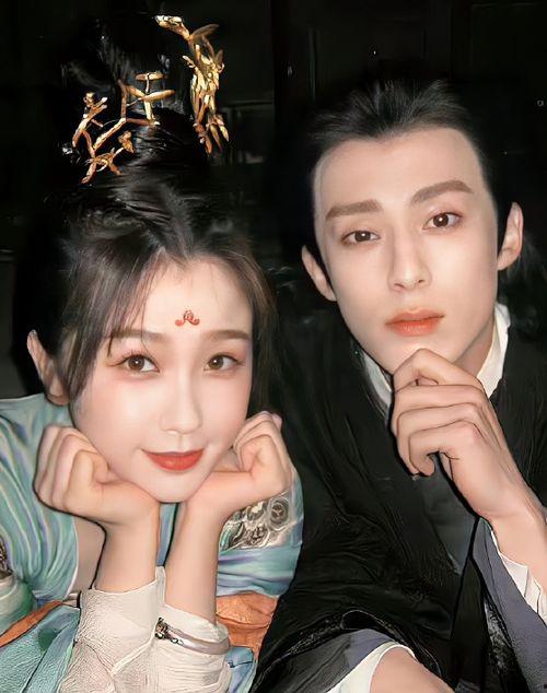 圈内爆料虞书欣和王鹤棣,甜蜜互动引粉丝热议